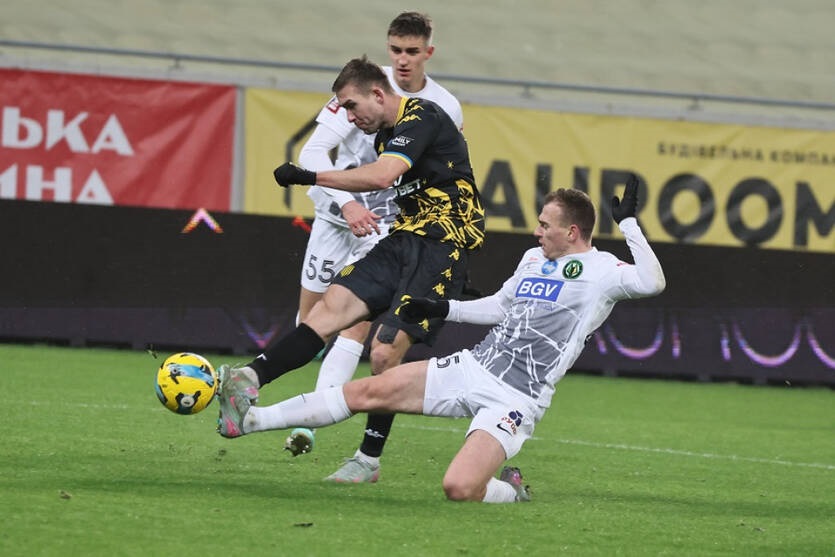 Рух мінімально переграв Полісся