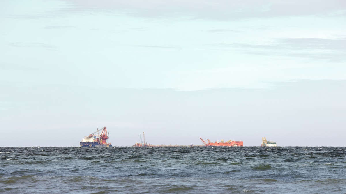 Ціна російської нафти впала нижче $35