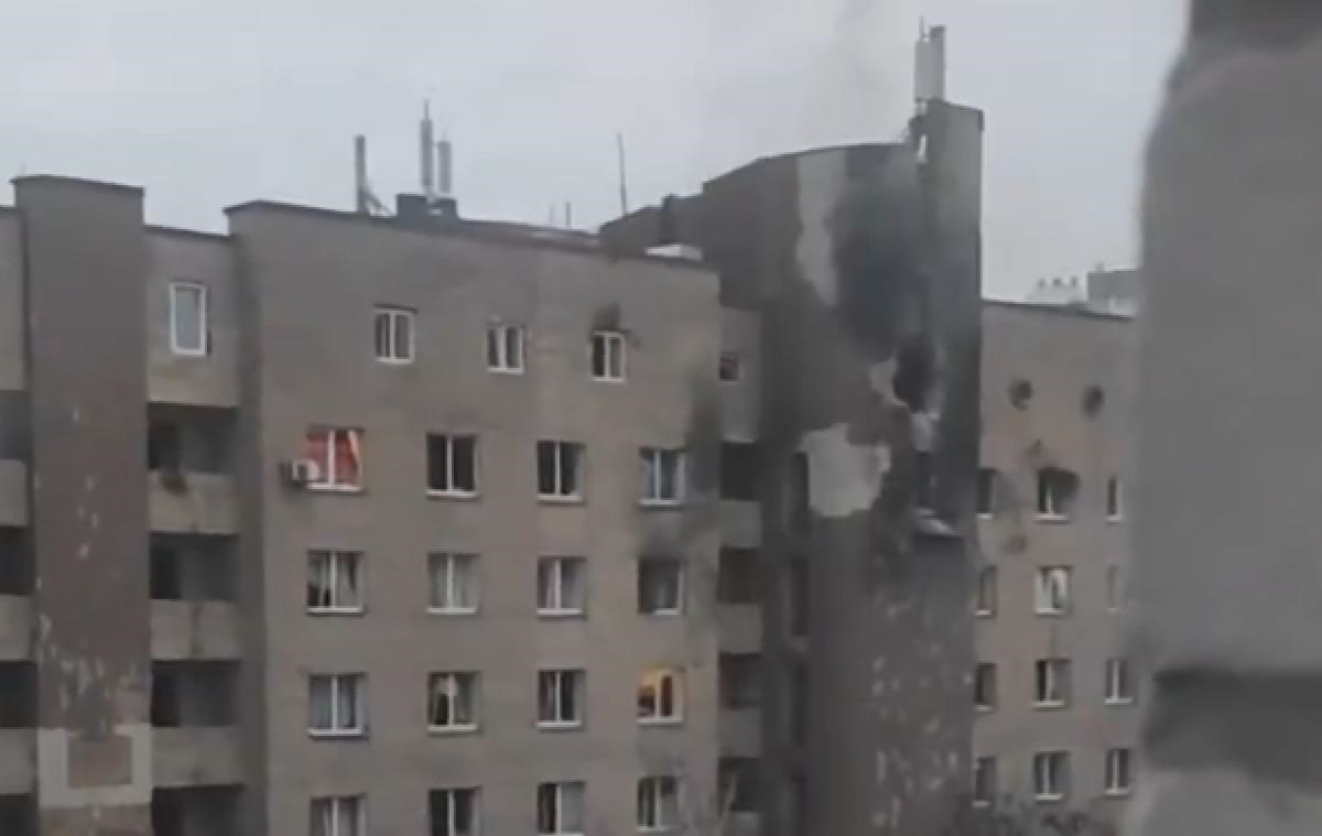 Удари по Києву: пошкоджено гуртожиток НАУ