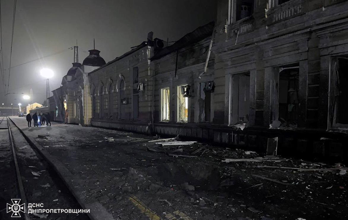 Укрзалізниця попередила про затримку низки поїздів