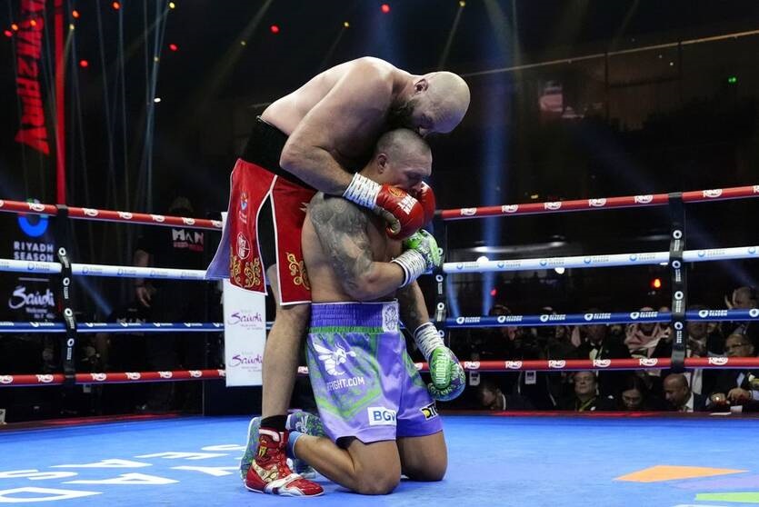 Усик через рік після перемоги над Ф’юрі говорить про її актуальність досі