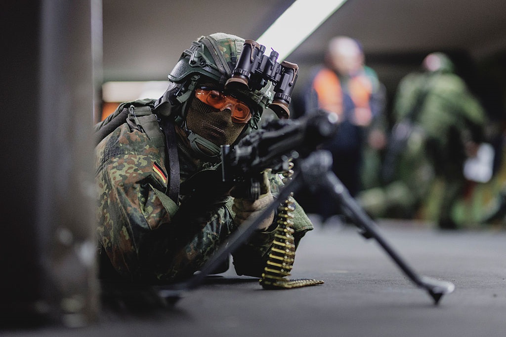 В Німеччині з вантажівки викрали 20 тисяч боєприпасів Бундесверу