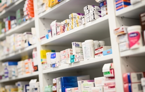 В Україні дозволили продаж ліків на АЗС