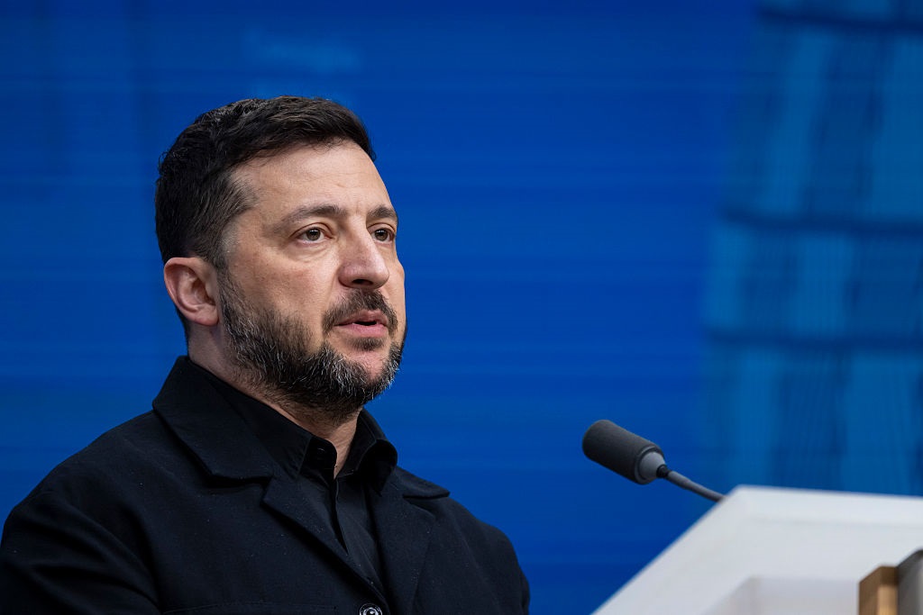 Вибори під час війни: Зеленський готовий змінити законодавство