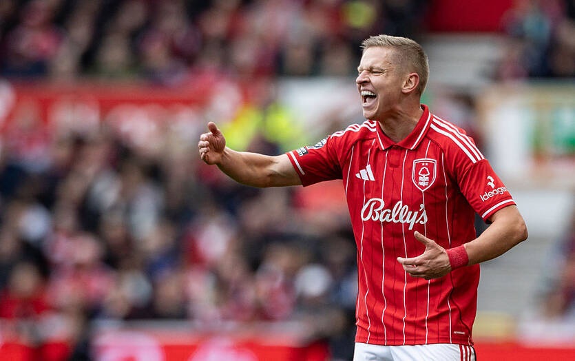 Аякс не поспішає проводити трансфер Зінченка без узгодження з Арсеналом