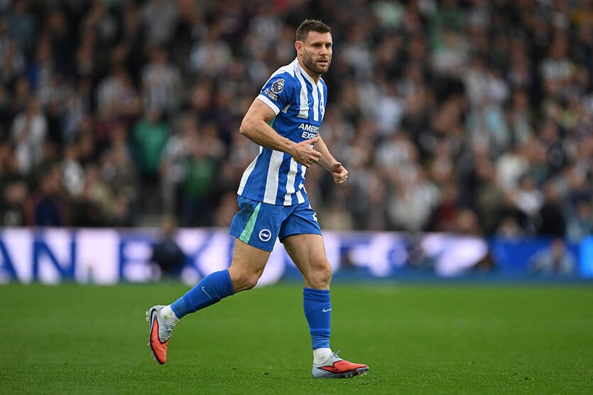 Екс-гравець Ліверпуля та Ман Сіті відзначив 25-й поспіль рік виступів в АПЛ