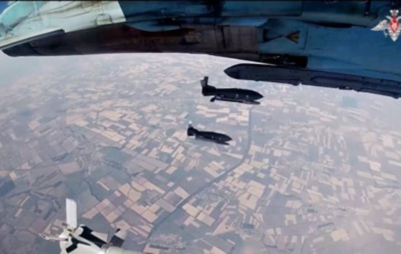 ГШ: РФ наступає на Гуляйполе, застосовуючи авіацію