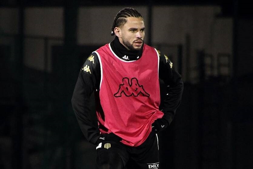 Між Карпатами та Рухом відбувся черговий трансфер