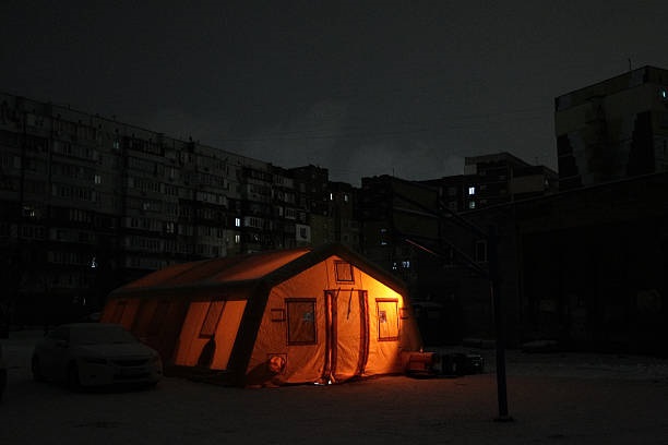 Шмигаль повідомив про екстрені відключення у Києві