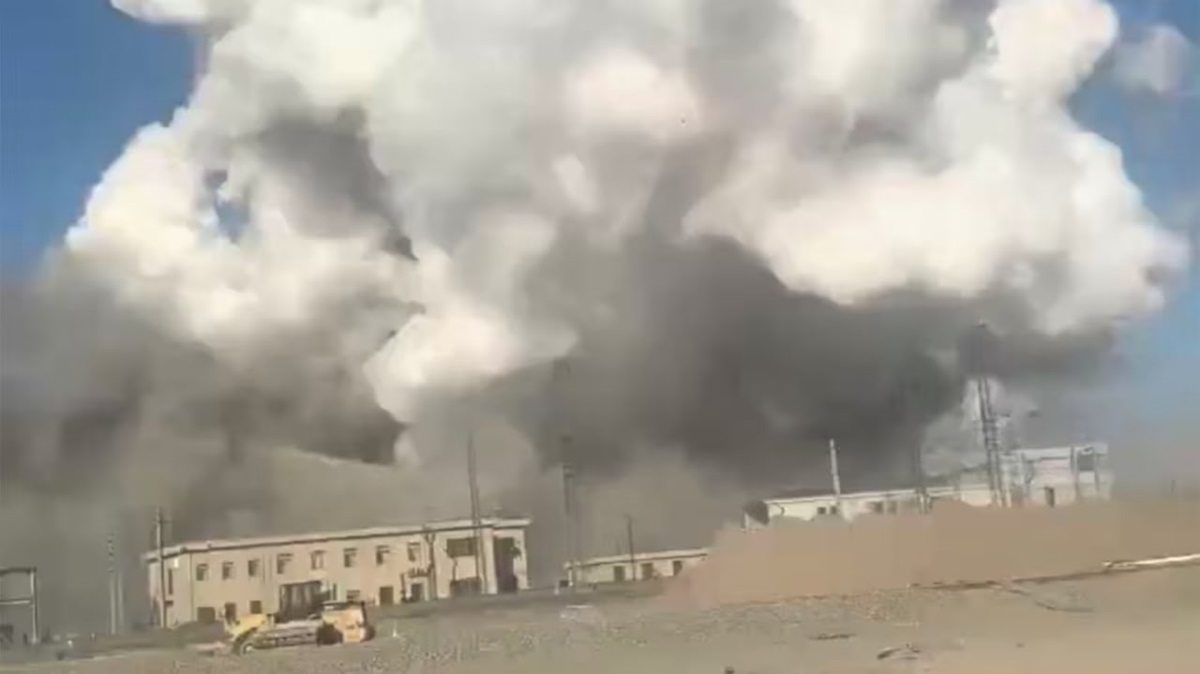 У Китаї вибухнув сталеливарний завод: є загиблі