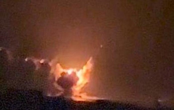 У Криму прогриміли вибухи в районі аеродрому Бельбек