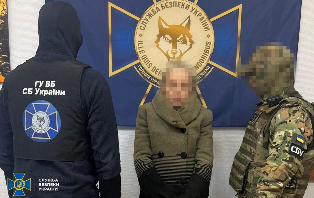 В Одесі агентка ГРУ під виглядом вигулу собак коригувала удари росіян