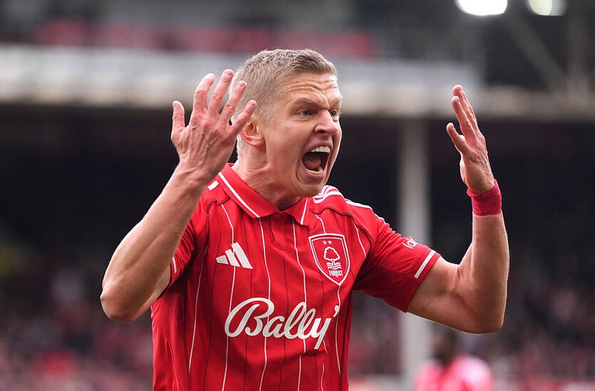 Зінченко стає зайвим для Ноттінгем Форест: оренду можуть припинити