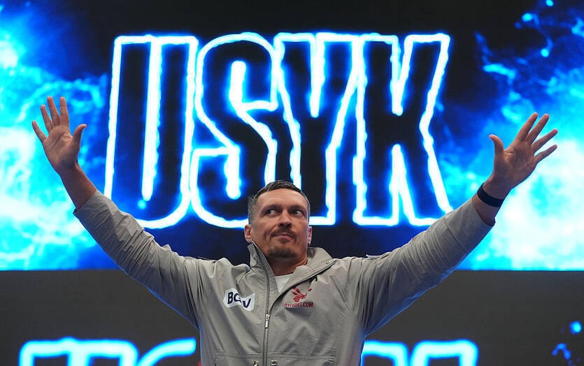 Керівник команди Усика спростував будь-які контракти з Zuffa Boxing