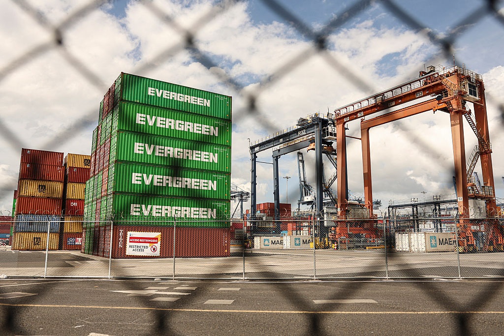 Панама видворила співробітників китайської CK Hutchison із портів