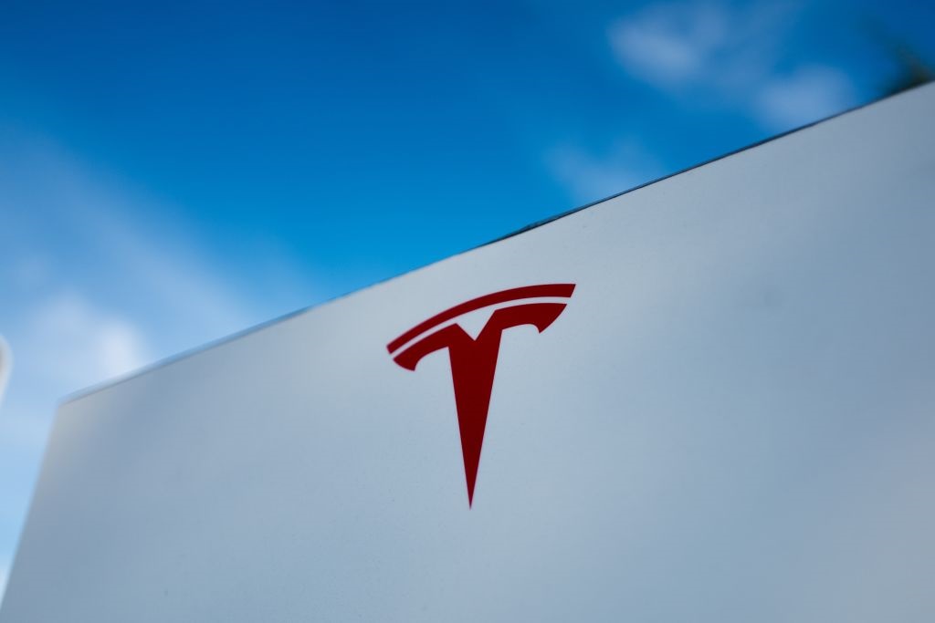 Tesla втрачає позиції на європейському ринку електромобілів