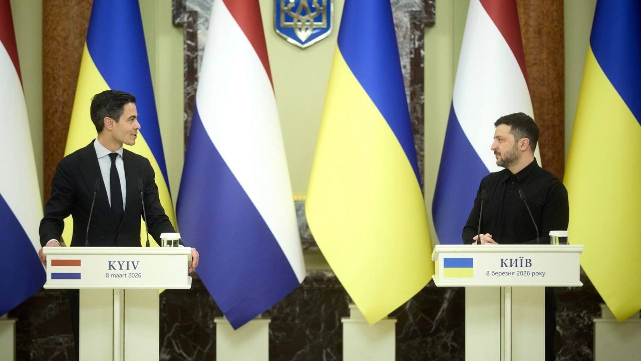 Спілкування Володимира Зеленського і Роба Єттена з медіа