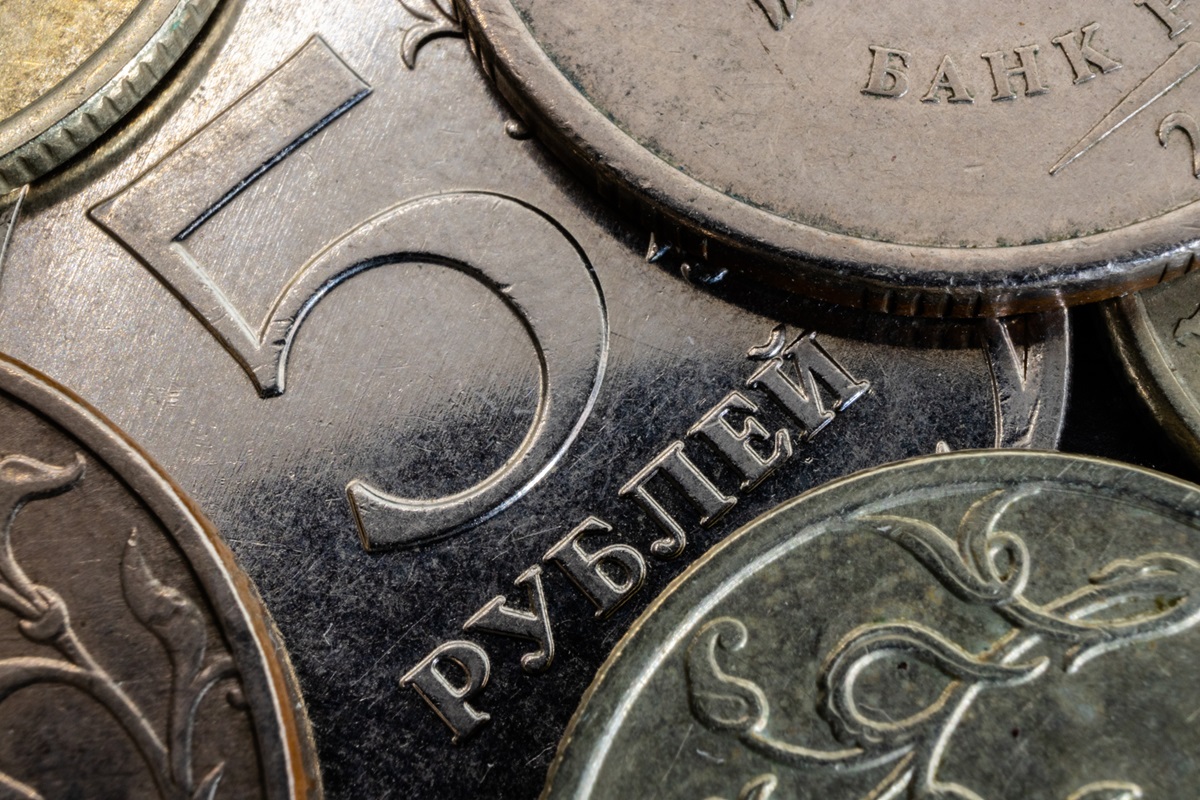 Дефіцит бюджету Росії перевищив офіційні дані – розвідка