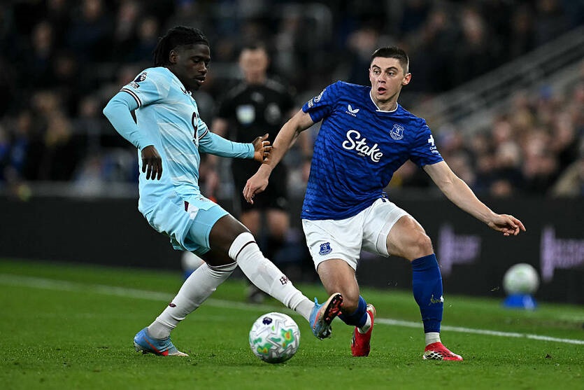 Клуби Ярмолюка та Миколенка по-різному завершили матчі 29-го туру