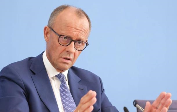 Мерц: Пояснював ситуацію Трампу на мапі України