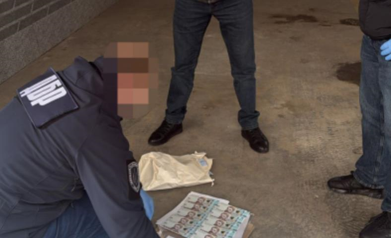 Очільника Держпраці на Хмельниччині підозрюють у корупції