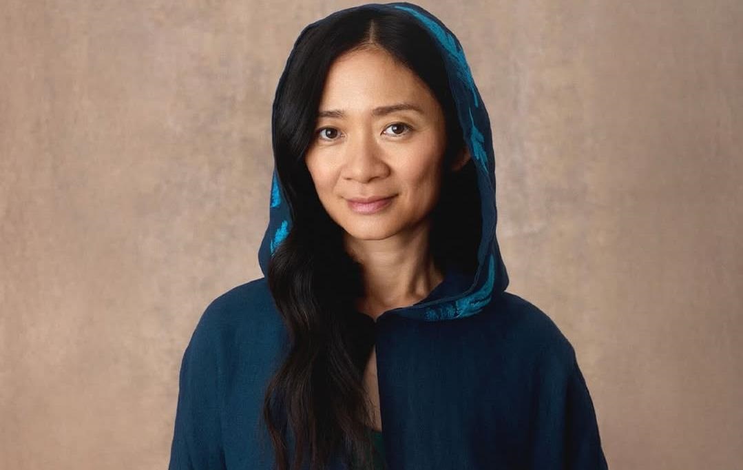 Режисерка Хлої Чжао відкрила збір для порятунку тварин в Україні