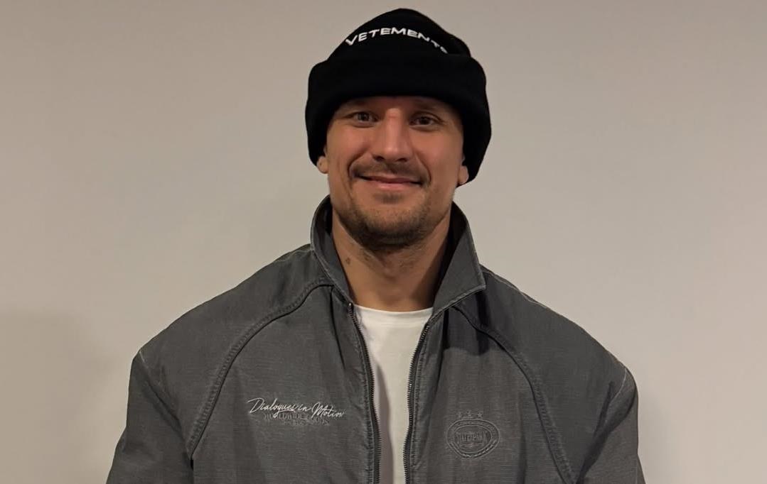 Тарас Цимбалюк розсмішив Мережу поцілунком актора