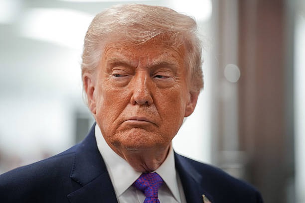 Трамп про діалог з Іраном: Хочемо, та нема з ким