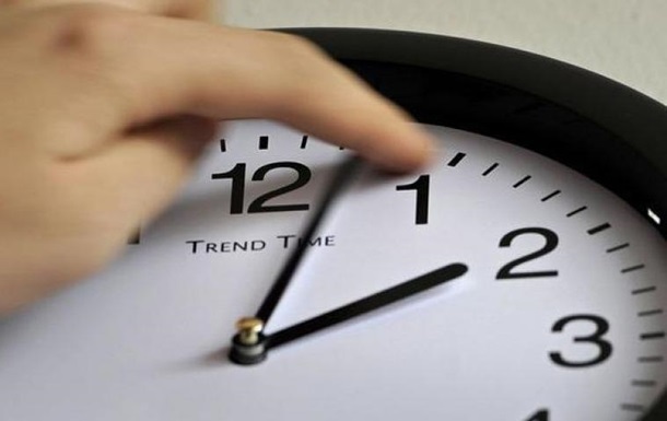 Україна переходить на літній час