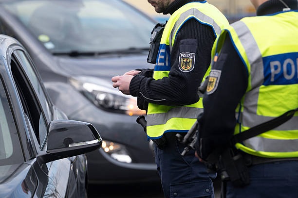 Українець та румунка шпигували на користь РФ у Німеччині – ЗМІ