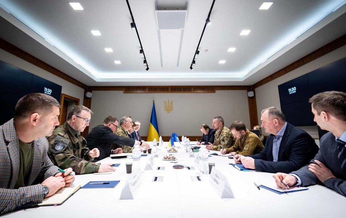 Україну відвідала делегація НАТО високого рівня