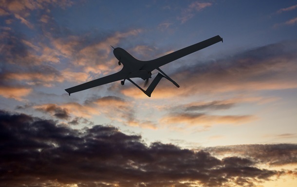 В Севастополі заявили про роботу ППО на тлі численних вибухів