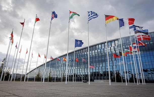 Європейські країни НАТО вперше витратили понад $500 млрд на оборону