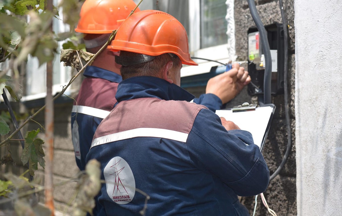 Миколаїв і Херсон повністю знеструмлені