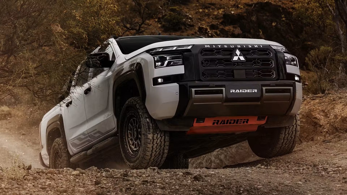 Mitsubishi представила позашляховий пікап Triton Raider