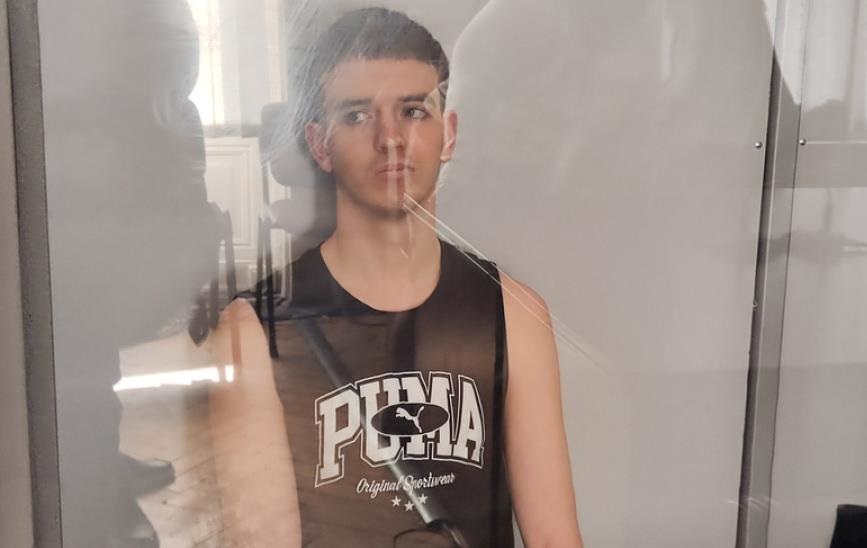 Обвинувачений у вбивстві Фаріон на засіданні зобразив спробу суїциду