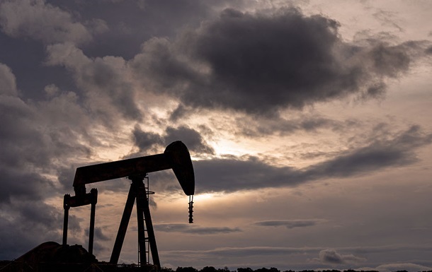 Ціни на нафту обвалилися після припинення вогню