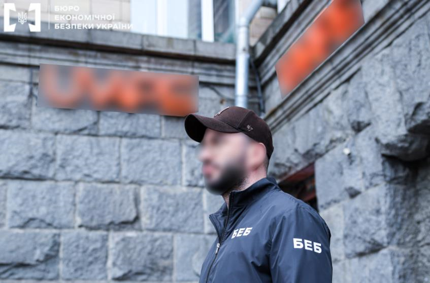 У Києві та області ліквідували нелегальний вейп-ринок