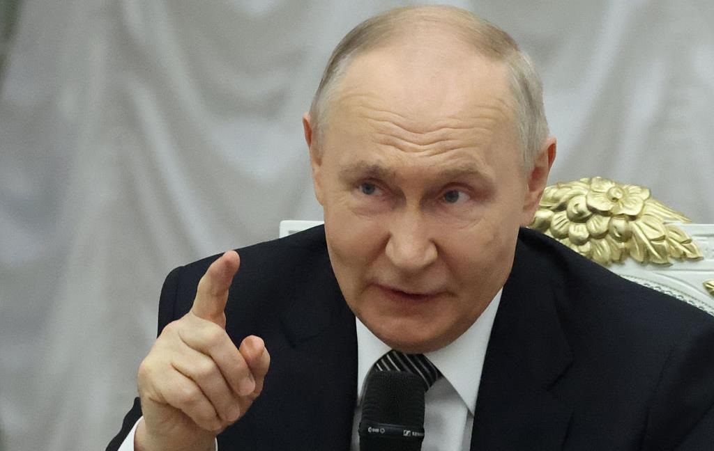 Путін придумав, як заманити більше росіян на війну