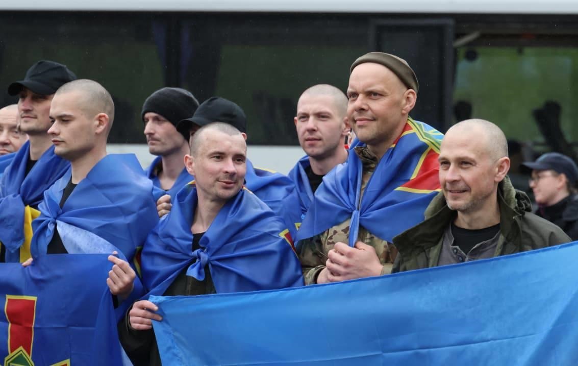 Україна повернула з полону 205 військових