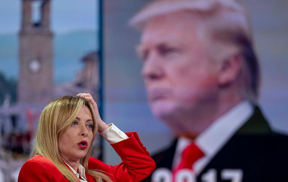 Скандал не вщухає: Трамп зробив заяву про Мелоні