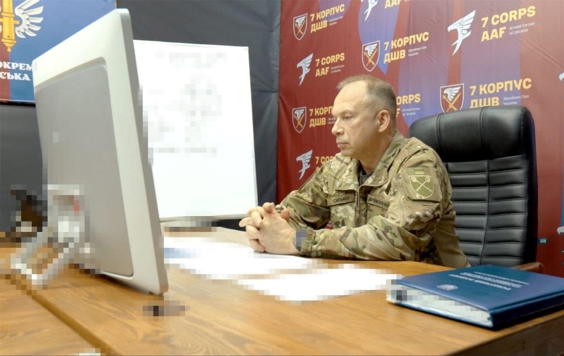 Україна переважає росіян у дронах – Сирський