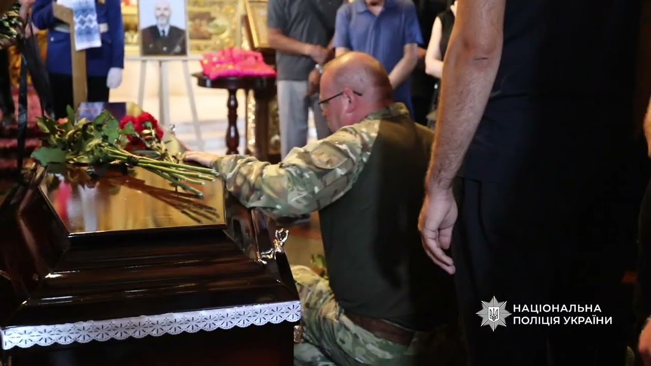 У Києві попрощалися з вибухотехніками, які загинули під час виконання службового завдання