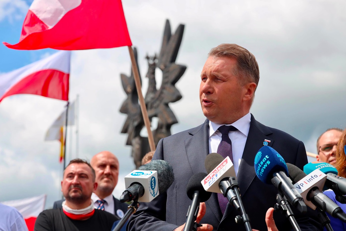 Антиукраїнські висловлювання: у Польщі депутат отримав найсуворішу догану
