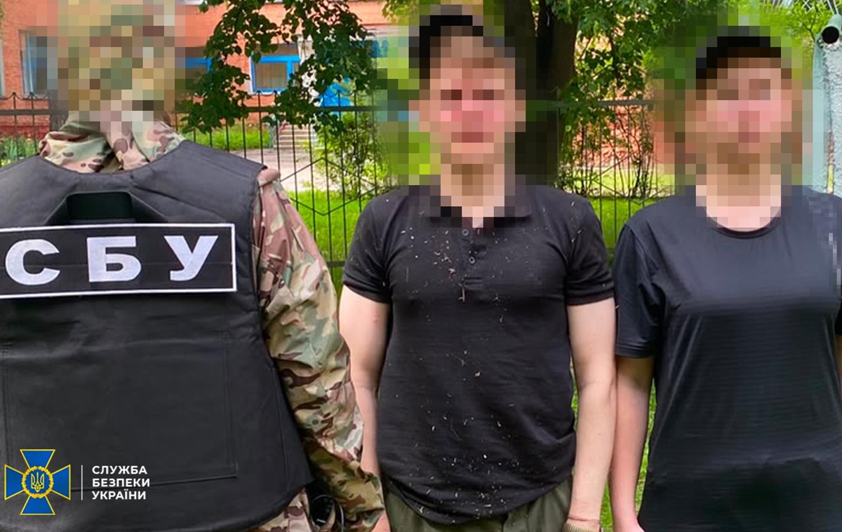 Дезертир і студентка готували диверсію на залізниці