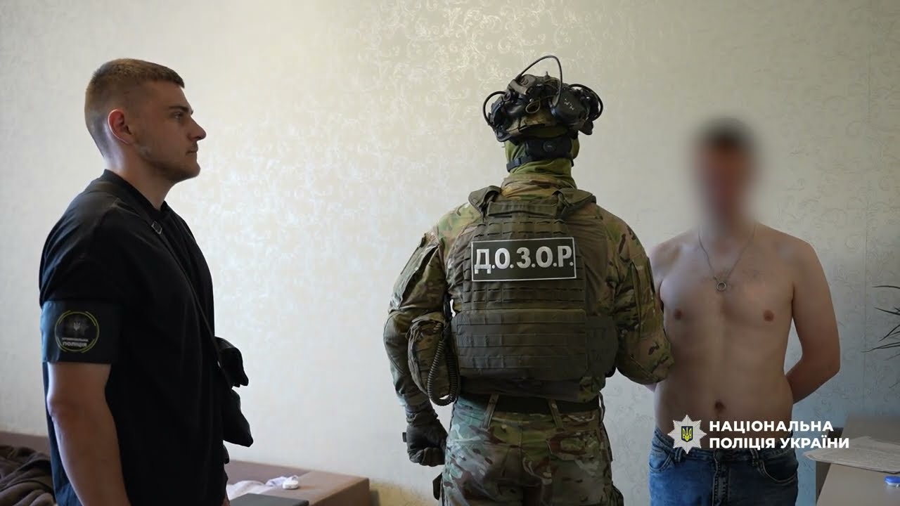 Гуманітарні авто замість фронту опинялися у продажу: Нацполіція ліквідувала злочинну схему