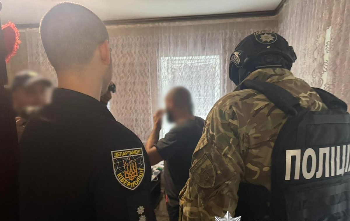 На Кіровоградщині викрили схему розкрадання 3,2 млн грн банку