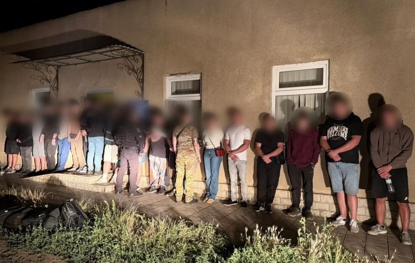 Прикордонники затримали відразу 13 ухилянтів