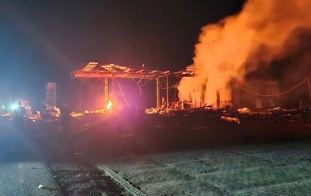 Росіяни атакували дві АЗС на Сумщині