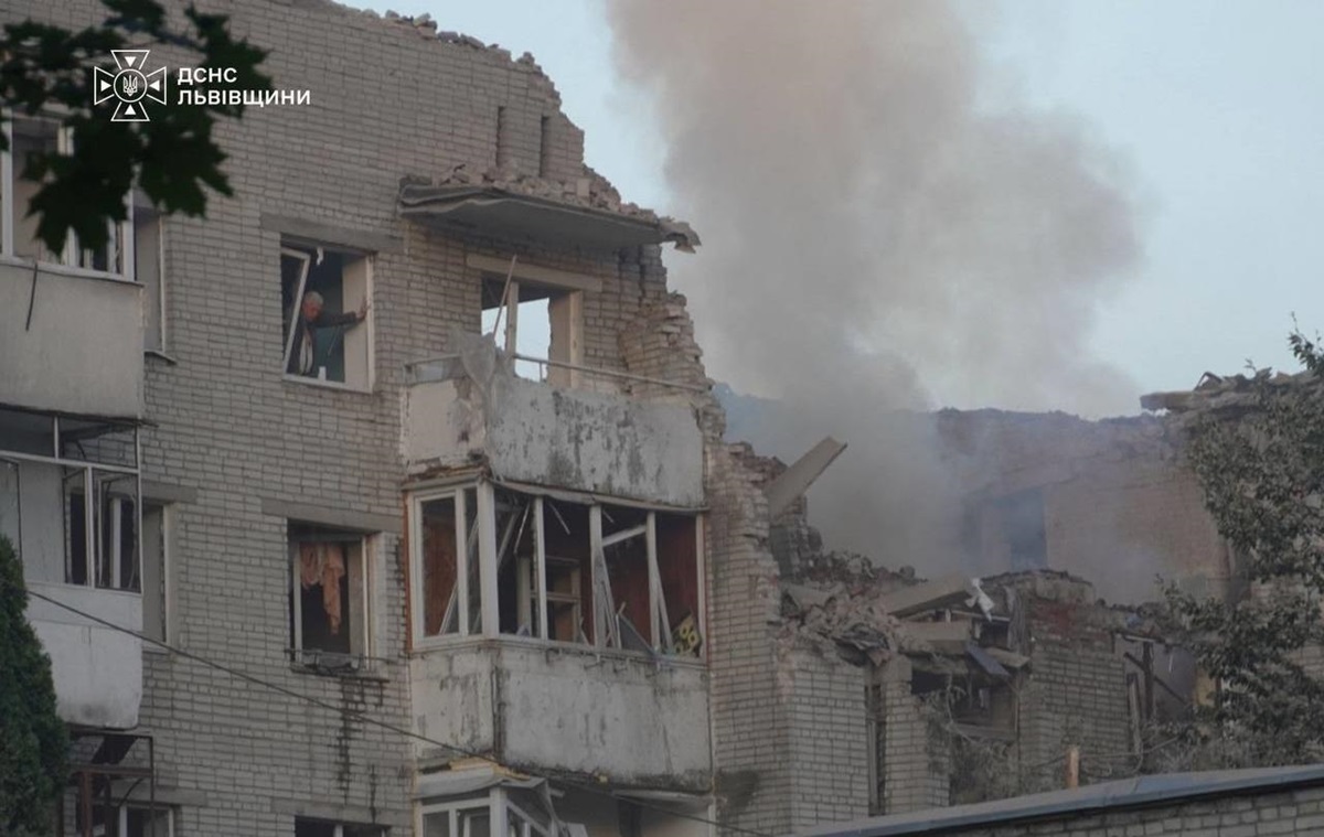 У Львові під завалами знайшли загиблого